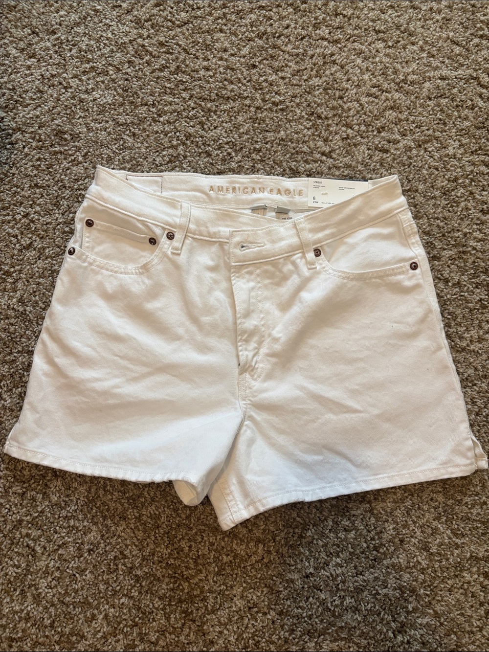 American Eagle Outfitters Strigid White Denim Women’s Shorts NWT